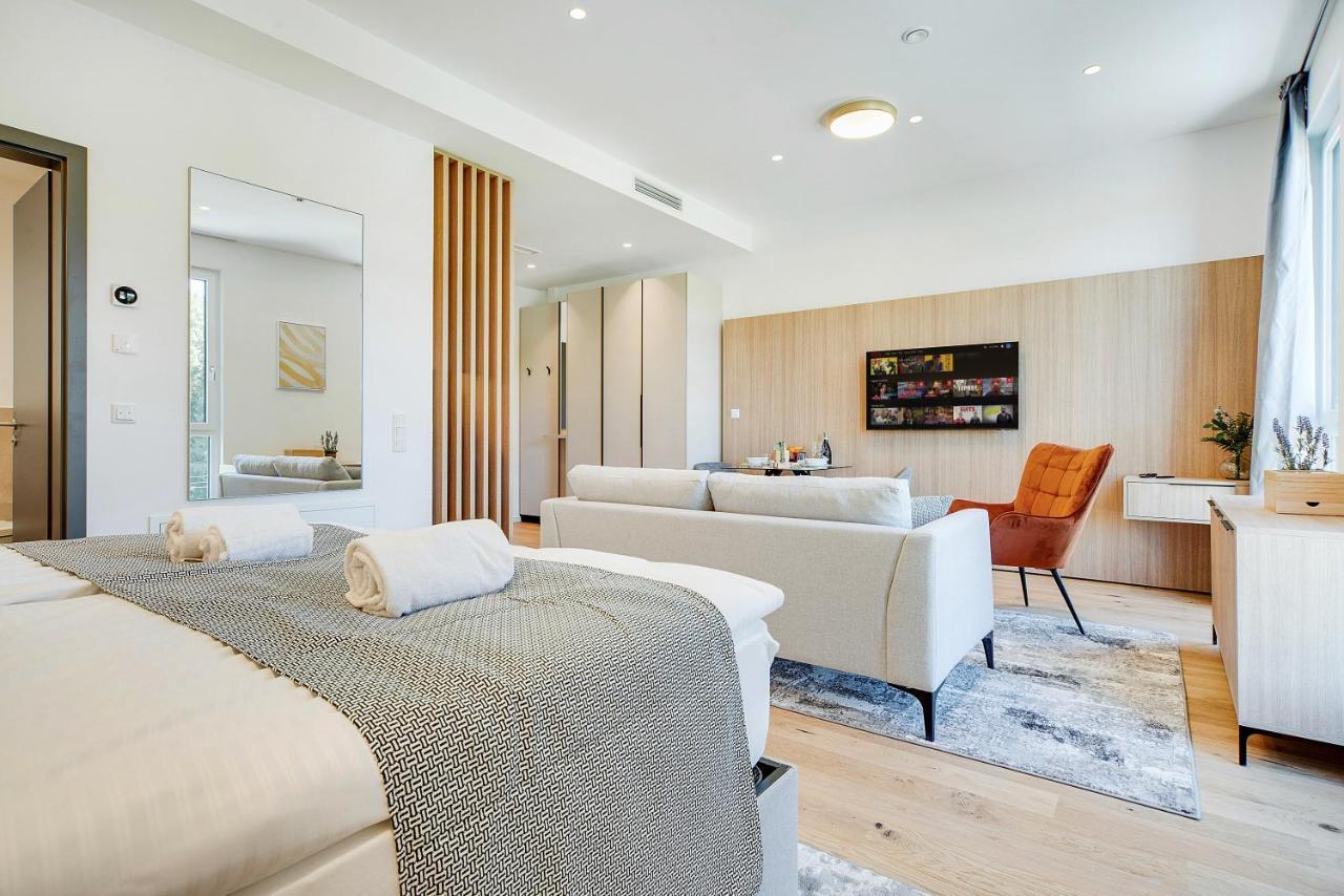 Bright: Rosenheim Aicherpark Ngoại thất bức ảnh