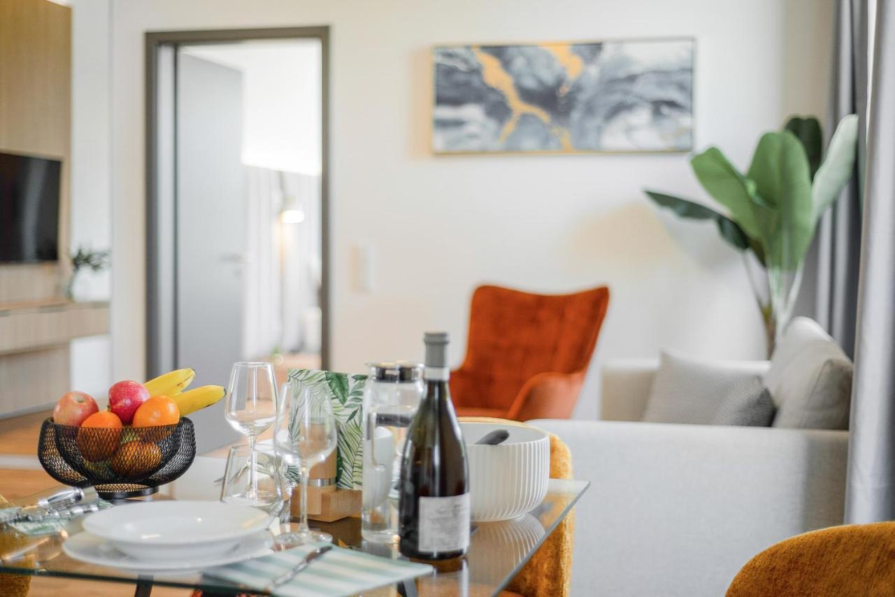 Bright: Rosenheim Aicherpark Ngoại thất bức ảnh