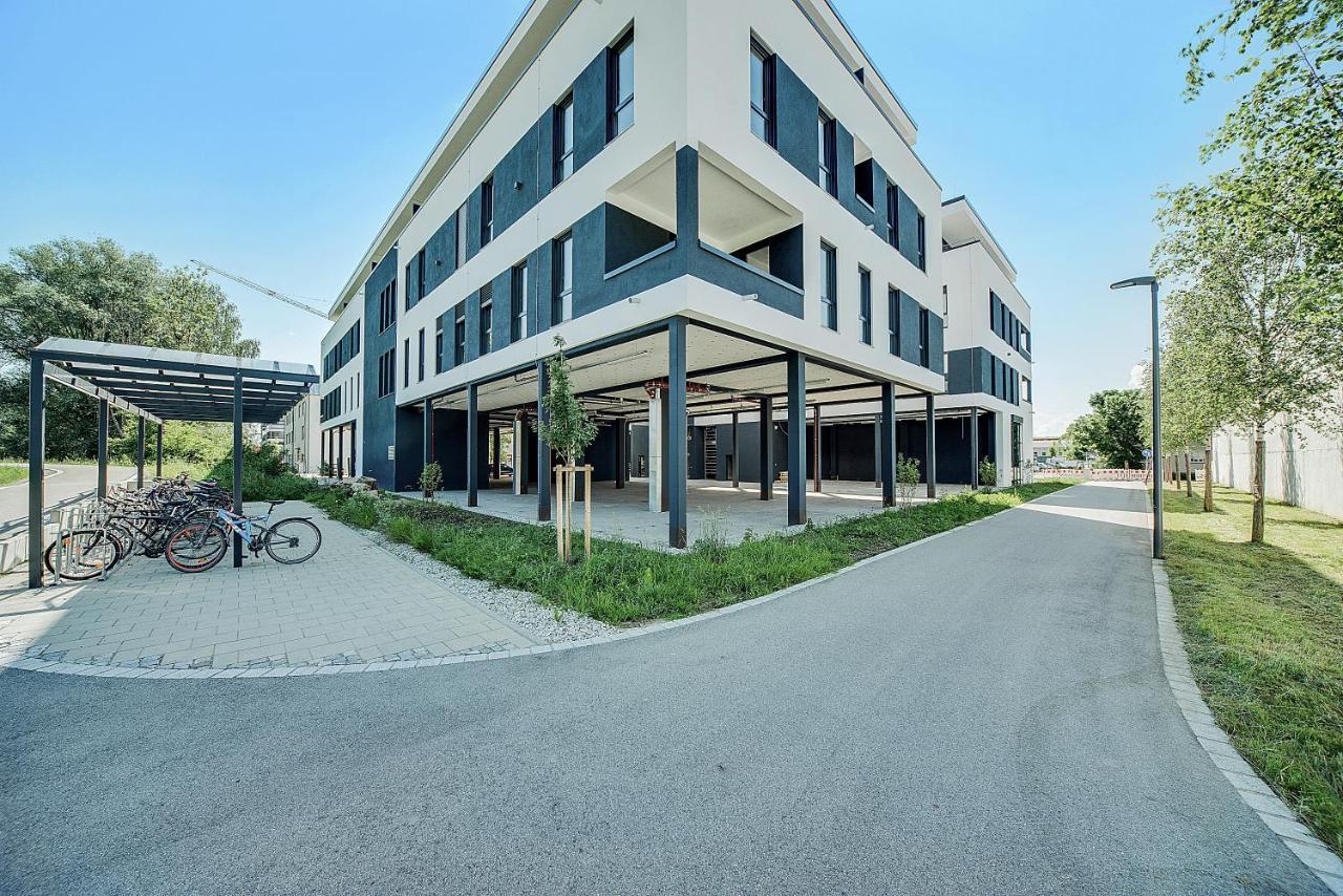 Bright: Rosenheim Aicherpark Ngoại thất bức ảnh