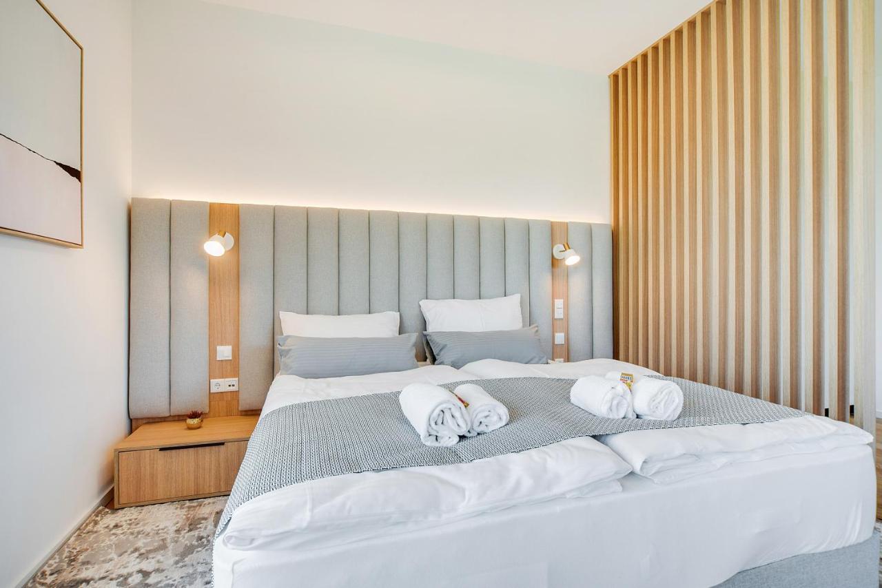 Bright: Rosenheim Aicherpark Ngoại thất bức ảnh